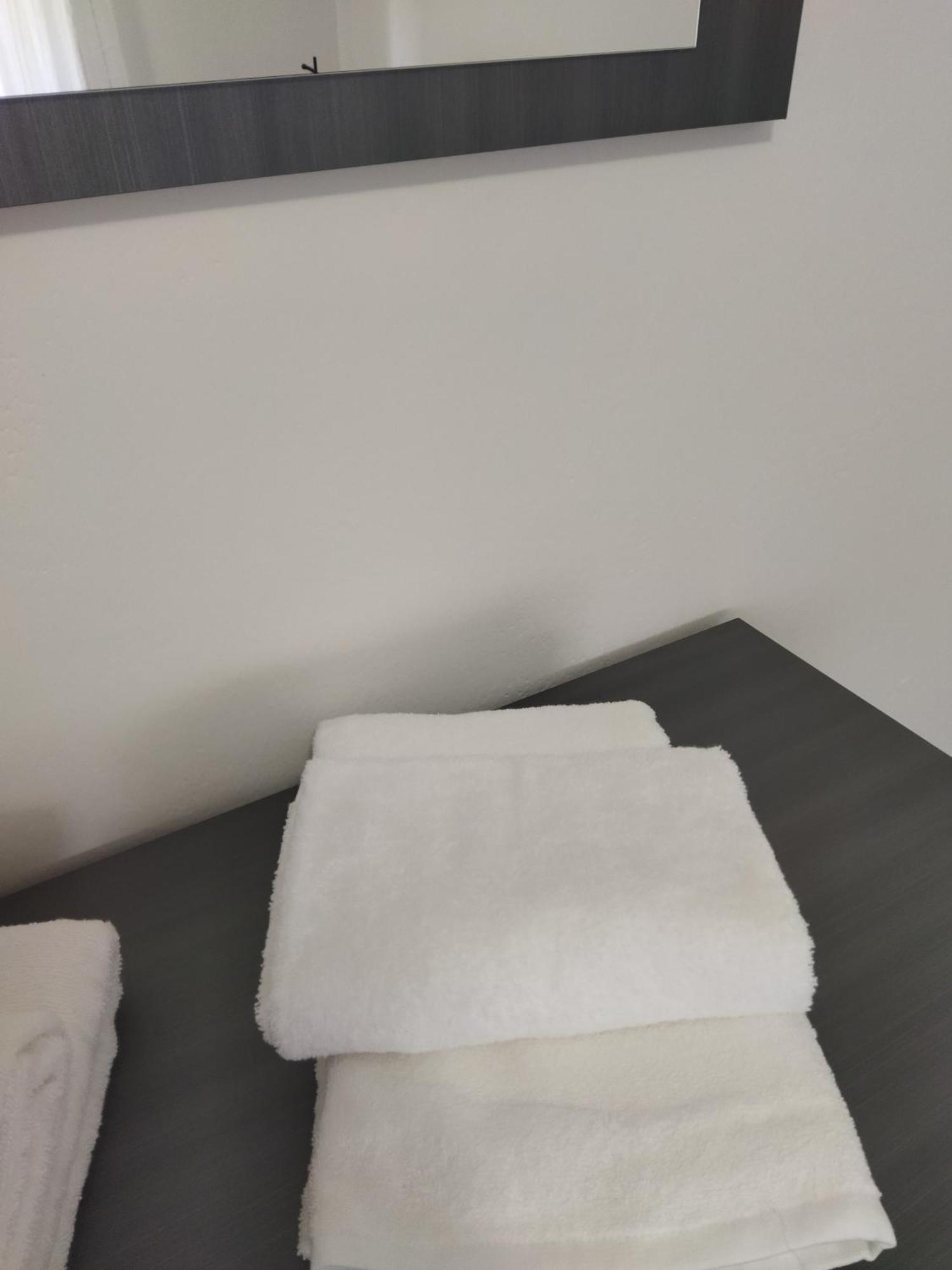 Rose Garden House Wi-Fi Apartment ริวาเดลการ์ดา ภายนอก รูปภาพ